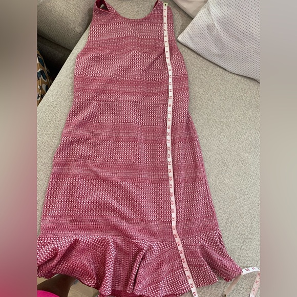 Banana Republic/Size 12 - Red/White Dress. Criss/Cross open back - - Picture 5 of 9